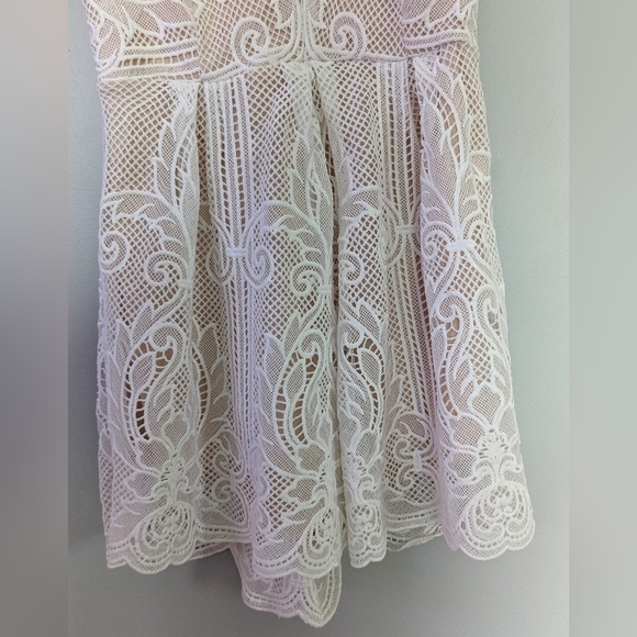 Love Triangle Lace Romper - Picture 12 of 14